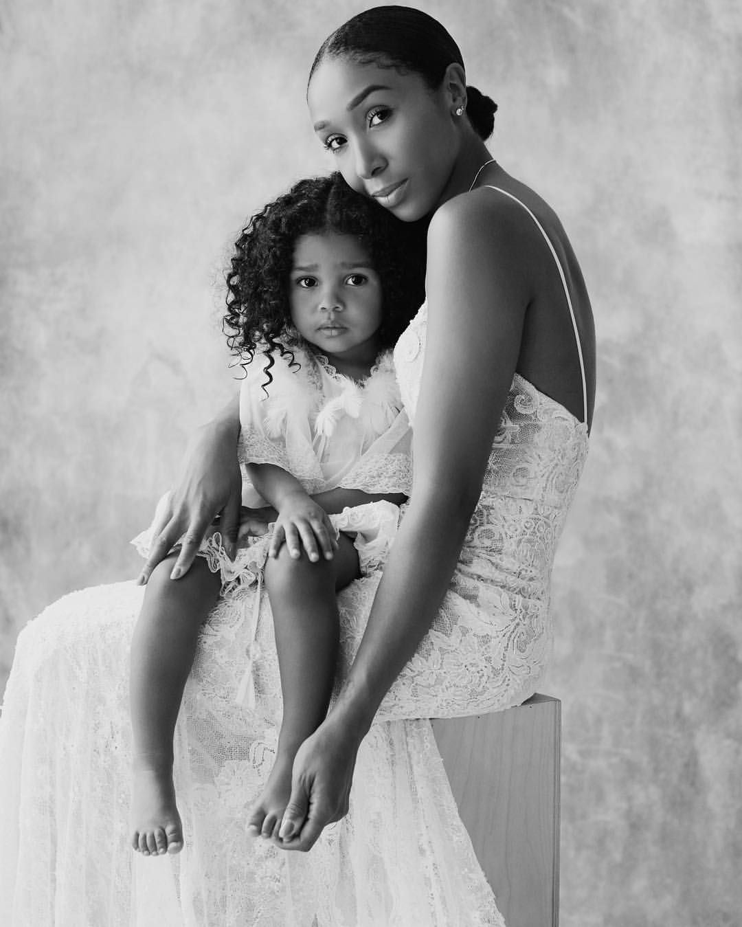 Mommy and Me Shoot via Pinterest of Melanie Marie and daughter